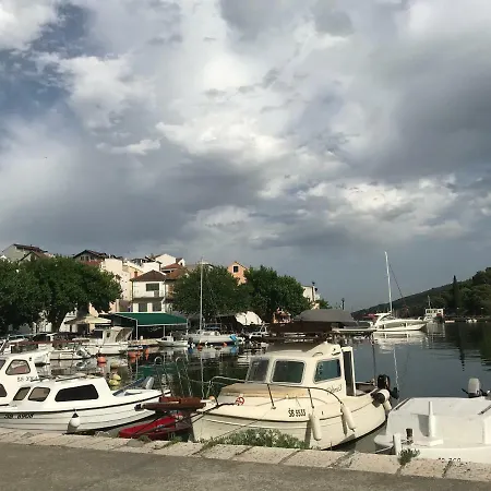 Διαμέρισμα Sanja *