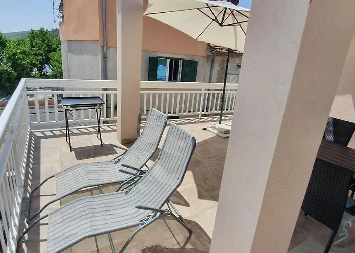 Sanja Zaton (Sibenik-Knin)