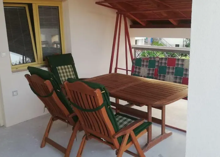 Sanja Zaton (Sibenik-Knin)